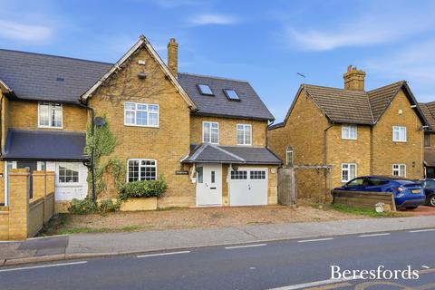 undefined, St. Marys Lane, Upminster, RM14
