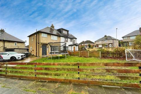 Langdale Avenue, Bradford BD8