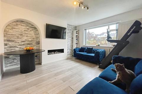undefined, Langdale Avenue, Bradford BD8