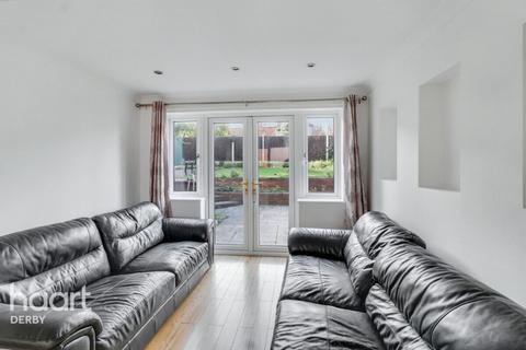 3 bedroom semi-detached house for sale, Endsleigh Gardens, Derby