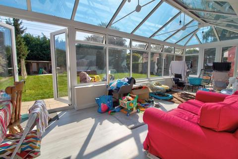 5 bedroom detached house for sale, Stutton Close, Stutton, Ipswich, IP9