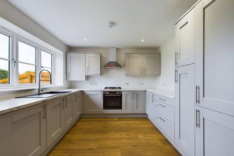 3 bedroom semi-detached house for sale, Beeston View, Tattenhall Road, CH3
