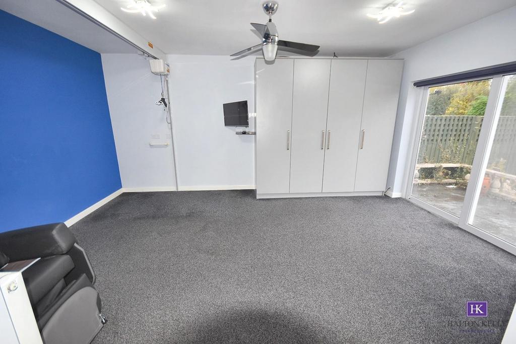 Main bedroom