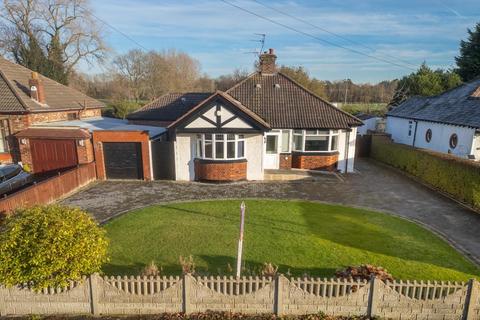 2 bedroom detached bungalow for sale, Hood Lane North, Great Sankey WA5