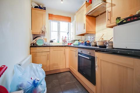 undefined, Gooch Street, Swindon SN1