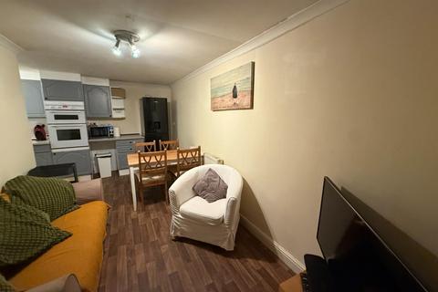 4 bedroom house to rent, Clifton Place, Plymouth PL4