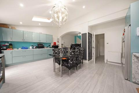 undefined, Wycombe Road, Ilford, IG2 6UT