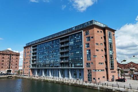 2 bedroom flat for sale, William Jessop Way, Liverpool, L3