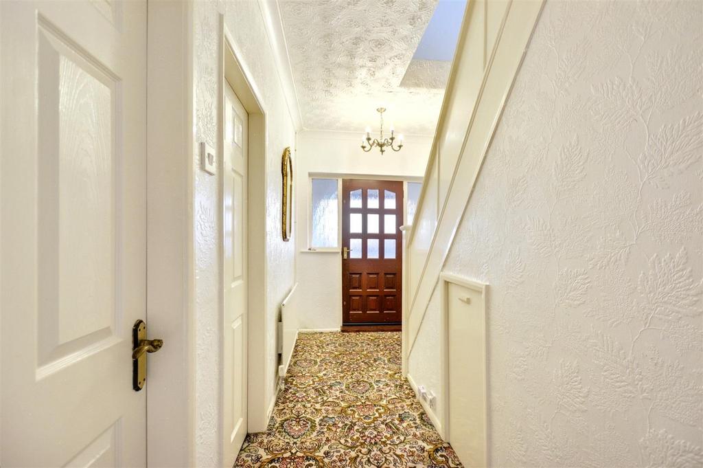 Entrance Hall 3.jpeg