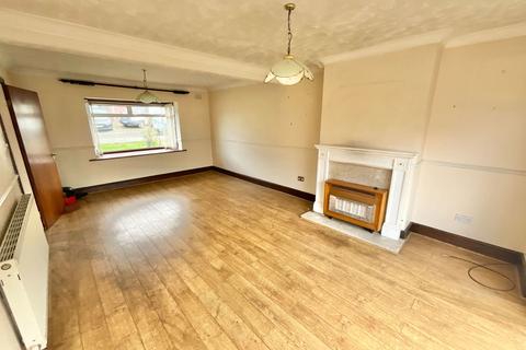 3 bedroom semi-detached house for sale, Bournes Crescent, Halesowen B63