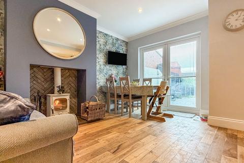 undefined, Ings Road, Hull HU8