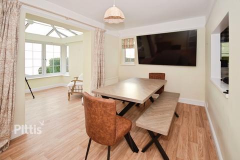 3 bedroom detached house to rent, St. Albans Gardens Ventnor PO38