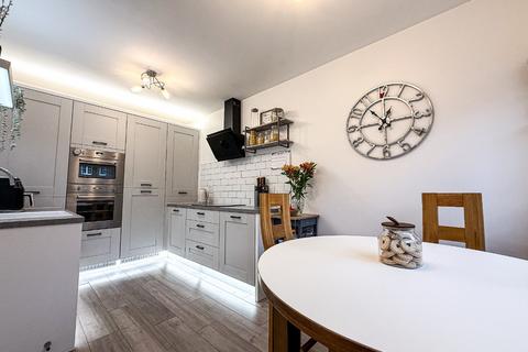 4 bedroom semi-detached house for sale, Hardys Road, Bathpool, Taunton.
