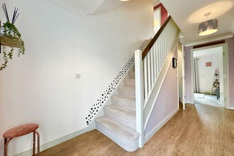 4 bedroom detached house for sale, 13 Dunvegan Place, Inverness, IV3 8SB