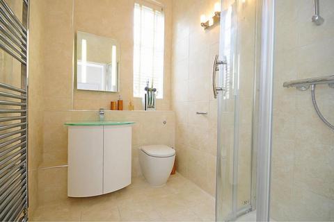 1 bedroom flat for sale, 2 Porchester Gardens, London W2