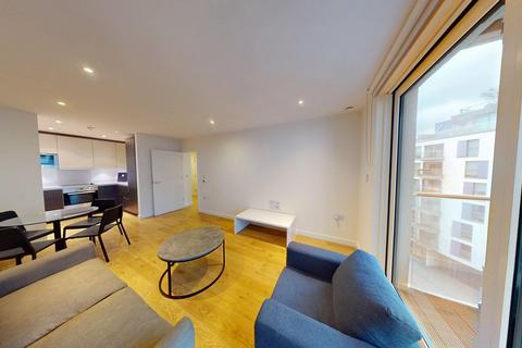 2 bedroom apartment to rent, Waterhouse Apartments, 3 Saffron Central Square, Croydon, CR0