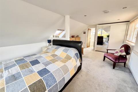 undefined, Pinewood Road, Poole BH16