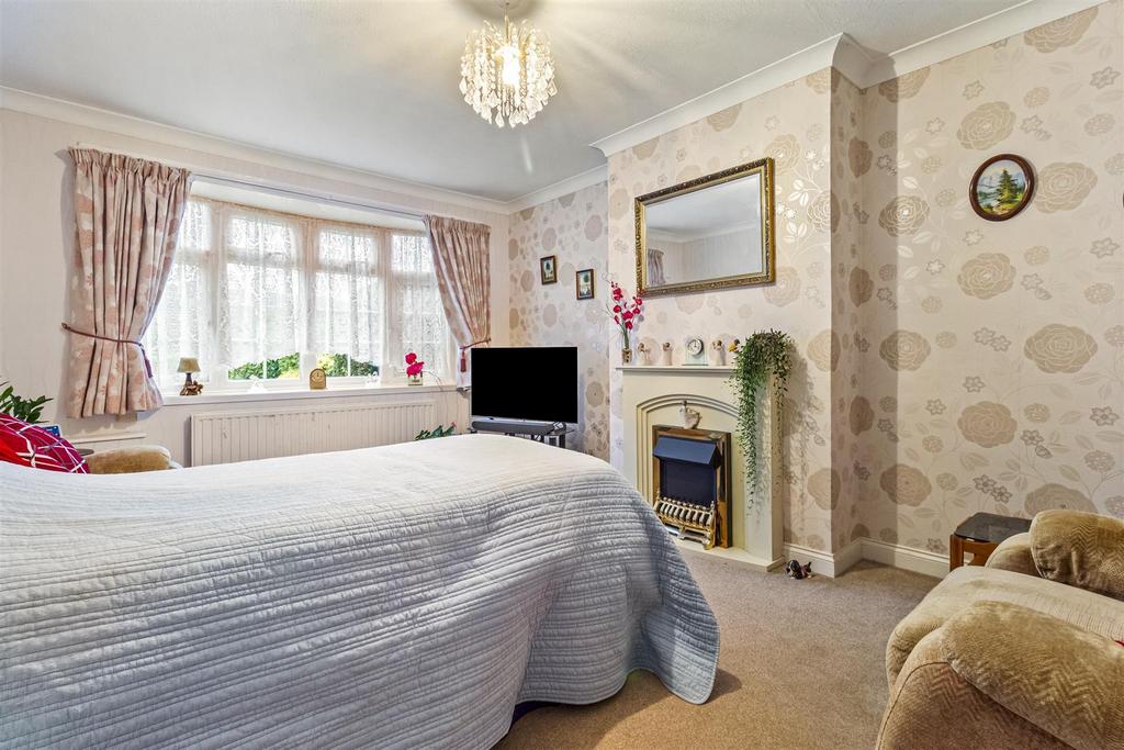 3 Twyford Close-001.JPG