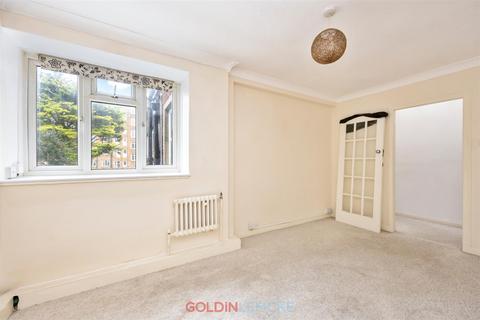 1 bedroom flat for sale, Viceroy Lodge, Kingsway, Hove BN3