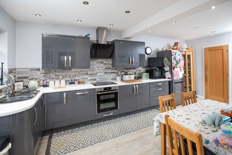 undefined, Mauntley Avenue, North Northamptonshire NN14