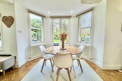 2 bedroom flat for sale, Carleton Road, London