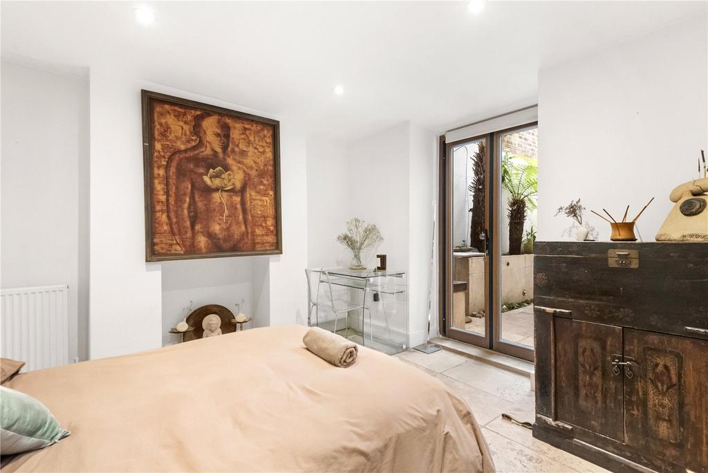 Main Bedroom