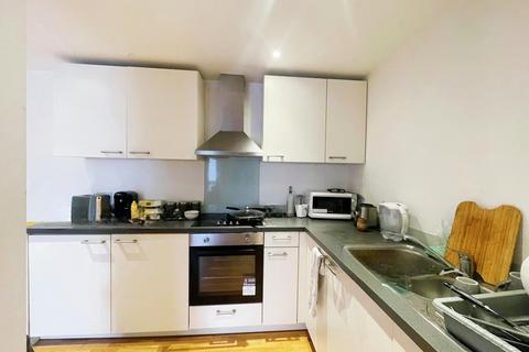 2 bedroom flat to rent, Arundel Street, Manchester, M15