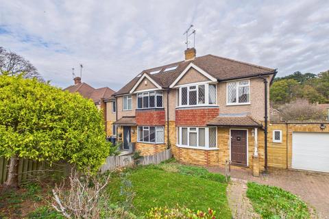 undefined, Chestnut Grove, South Croydon