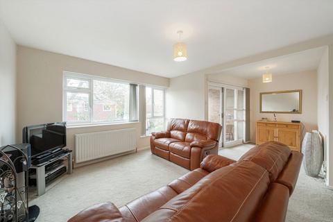 undefined, Hampton Road, Twickenham TW2