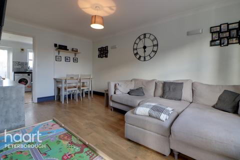 2 bedroom end of terrace house to rent, Peas Hill Road, MARCH