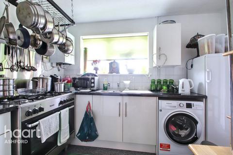 1 bedroom semi-detached bungalow for sale, Cygnet Way, Ashford