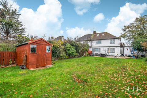 4 bedroom semi-detached house for sale, Crossways, Gidea Park