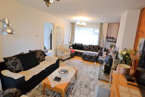 3 bedroom terraced house for sale, Eagle Way, Hatfield