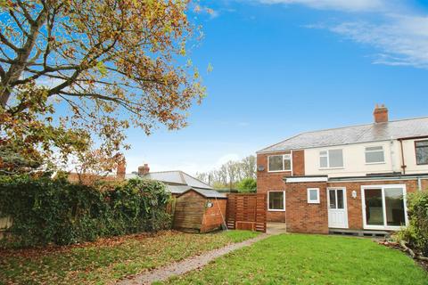 4 bedroom end of terrace house for sale, Hull Road, Keyingham HU12