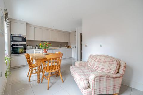 undefined, Elizabeth Place, Winchester, Hampshire, SO22