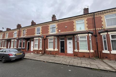 3 bedroom house share for sale, Blandford Road, Manchester