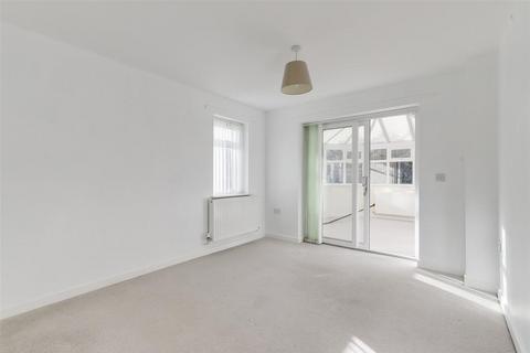 undefined, Swains Avenue, Nottingham NG3