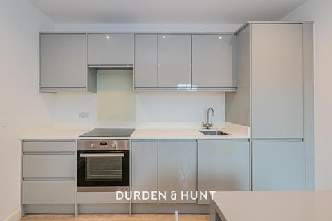 undefined, High Street, Hornchurch, RM12
