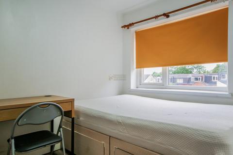 5 bedroom terraced house to rent, Hubert Road, Birmingham B29