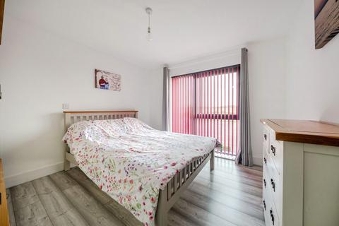 undefined, Kingman Way, Newbury, Berkshire