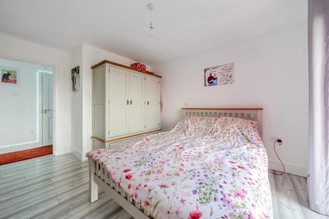 undefined, Kingman Way, Newbury, Berkshire