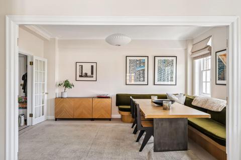 3 bedroom flat to rent, Duchess Of Bedford House, Kensington, London, W8