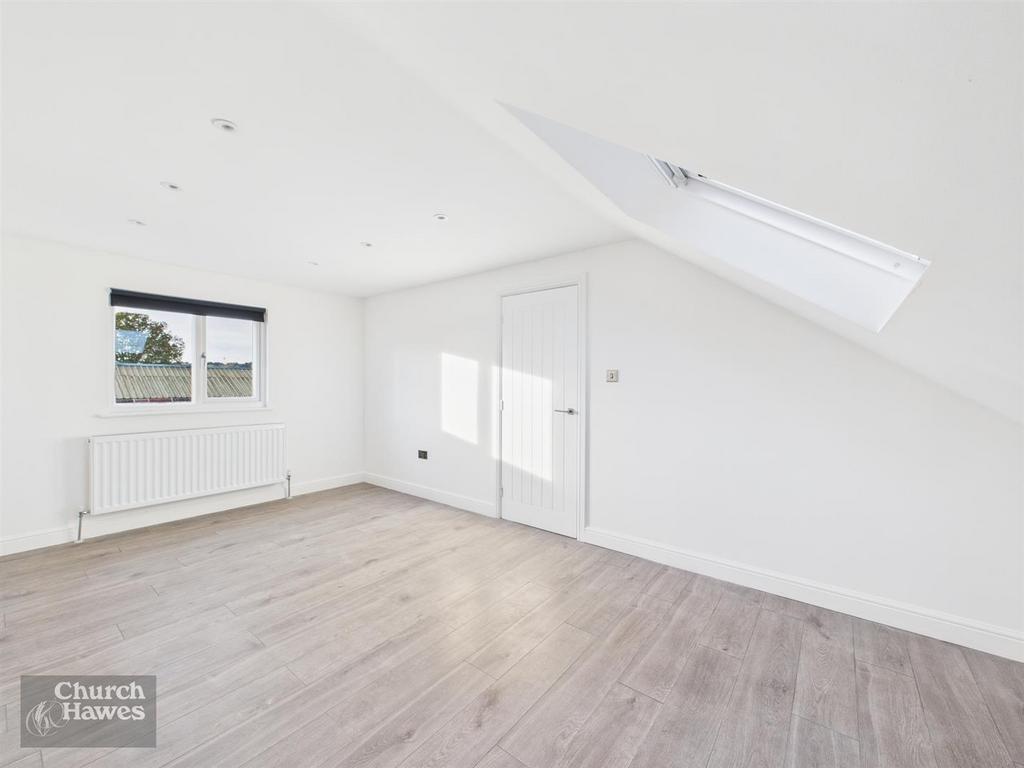 CAM04964 G0-PR0238-STILL005.jpg