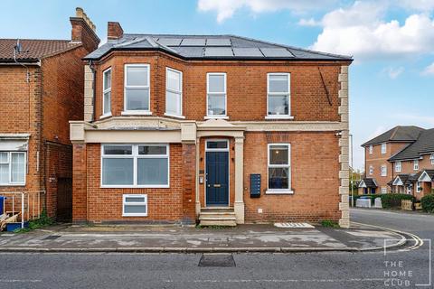undefined, Grosvenor Road, Aldershot GU11