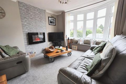 3 bedroom detached house for sale, Stanley Drive, Bramcote, Nottingham