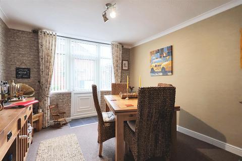 3 bedroom detached house for sale, Stanley Drive, Bramcote, Nottingham