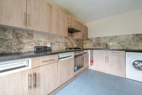 4 bedroom terraced house for sale, Nightingale Way, Beckton