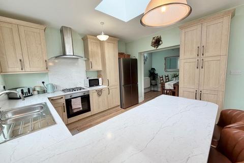 2 bedroom detached bungalow for sale, Emmanuel Gardens, Derwen Fawr, Sketty, Swansea