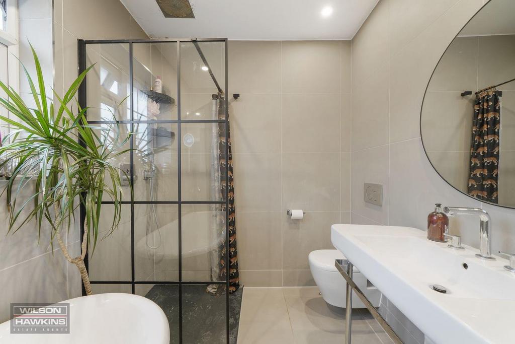 64 Whitmore Road - Yl9 OVz P2kao V8 Jp NEIe U.jpg