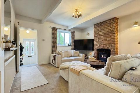 2 bedroom terraced house for sale, Alma Row, Preston PR5